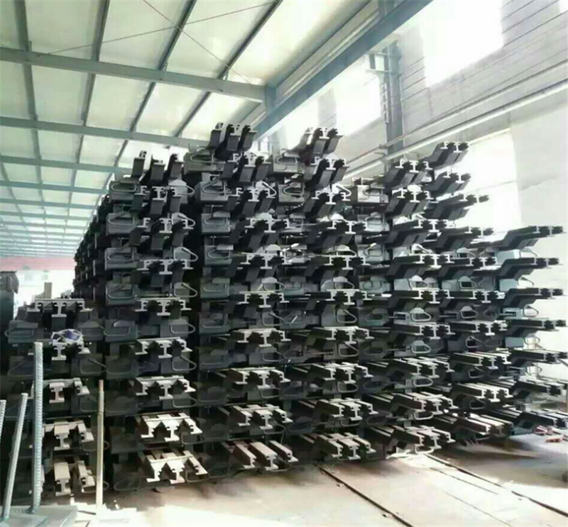 160型橋梁伸縮縫 庫存_副本